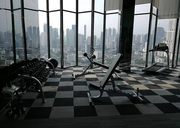 度假居 Modern In Khlong Toei Balcony, Gym, Fast Wifi *